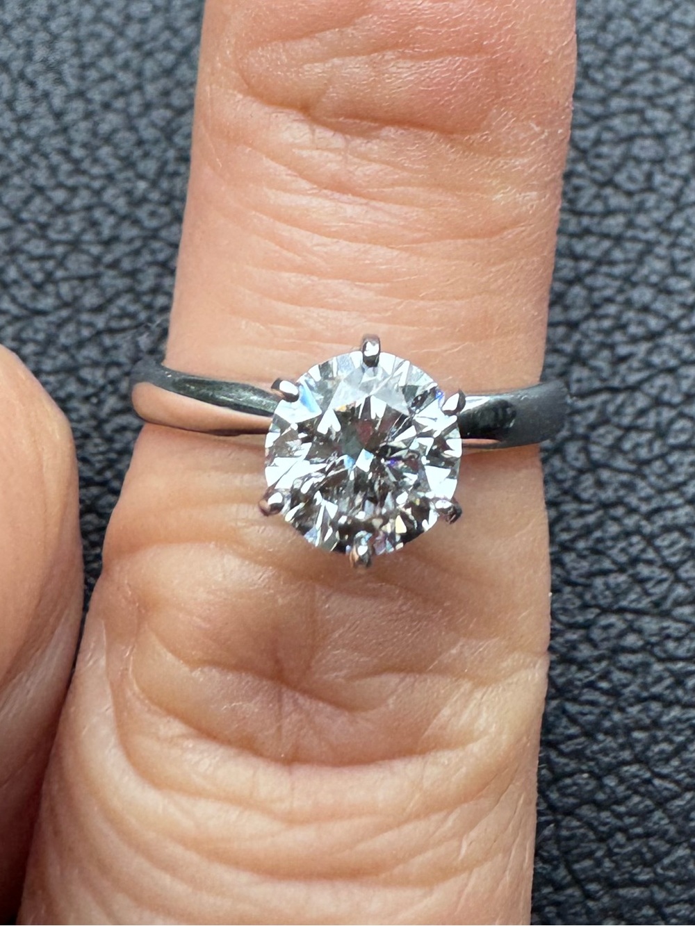1.02 ct D VVS1 Lab grown diamond ring